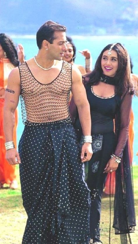 Salman Khan and Rani Mukerji Har Dil Jo Pyar Karega, Rani Mukherji, Shahrukh Khan And Kajol, Anu Malik, Best Bollywood Movies, Salman Khan Photo, Rani Mukherjee, Bollywood Theme, Rani Mukerji