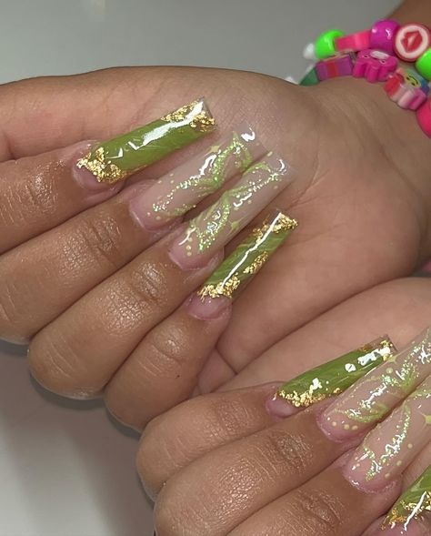 tiana’s quince set 💚✨👑 - - NOVEMBER BOOKS ARE OPEN, LINK IN BIO💗 - #explore #montebello #lanailtech #commerce#montebellonailtech #eastlosangeles #montebellonails #nailsnailsnails #nailquotes #nails2inspire #nailsofinstagram #blingnails #naildesign #valentinobeautypure #acrylicnaildesign #nailsnailsnails #explorepage #323 #explorepage #bestnails #nailsofinstagram Princess Tiana Nails, Tiana Nails, Nails Disney, November Books, Nail Quotes, La Nails, East Los Angeles, Princess Tiana, Bling Nails