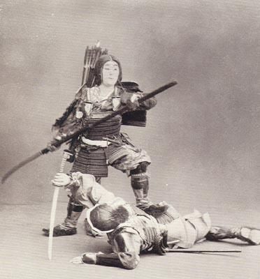 Kamakura Era, Onna Bugeisha, Real Samurai, Ronin Samurai, Kamakura Period, Female Samurai, Military Costumes, Japanese Costume, Japanese Warrior