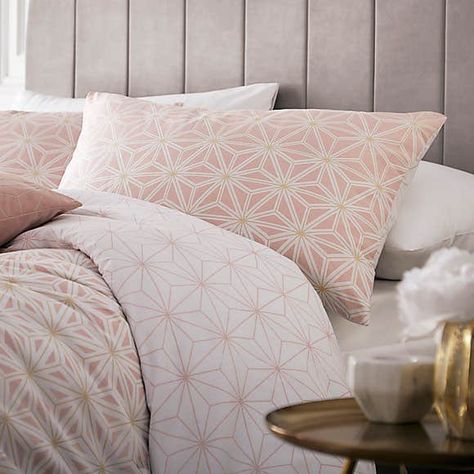 Tessellate Geometric Blush Reversible Duvet Cover and Pillowcase Set | Dunelm Pink Duvet Covers, Insta Goals, Feminine Vibes, Geometric Duvet Cover, Pink Duvet, King Duvet Set, Fluffy Cushions, Minimalist Bed, Bed Frame Design