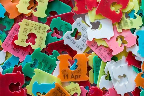 What Do the Different Bread Tag Colors Mean? Painted Ukulele, Bread Tags, Grocery Store Items, Lightning Thief, Filling Food, Pepperidge Farm, Stale Bread, Bakery Bread, Fresh Bread