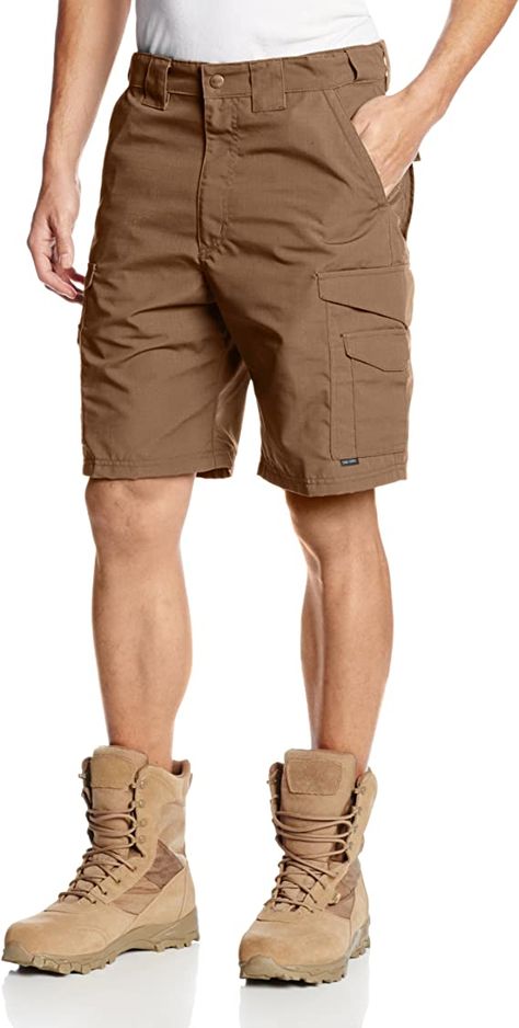 Mens Sporty Style, Cargo Shorts Men, Summer Styles, Mens Chinos, Surf Wear, Outdoor Men, Pants For Men, Active Shorts, Comfy Shorts