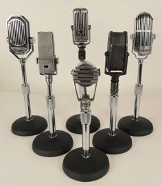 Antique Microphones A collection of 6 swivel head antique microphones circa 1930's -1940's. #music Cassette Audio, American Pickers, Vintage Collections, Old Time Radio, Studio Inspiration, Found Art, Vintage Microphone, Vintage Radio, Wonderful Life