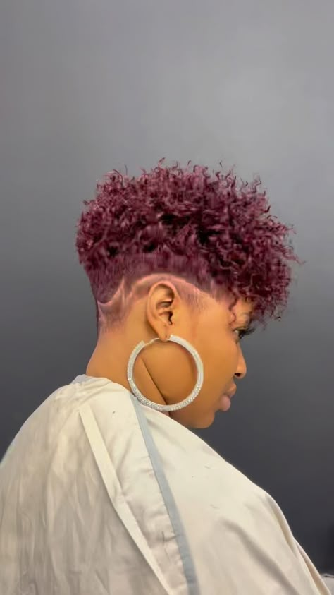 Hair For Wedding Guest Short, Pixie 2024, Undercut Natural Hair, Natural Hair Pixie Cut, Cute Short Natural Hairstyles, Natural Haircuts, Natural Hair Haircuts, Short Hair Styles African American, Shaved Hairstyles