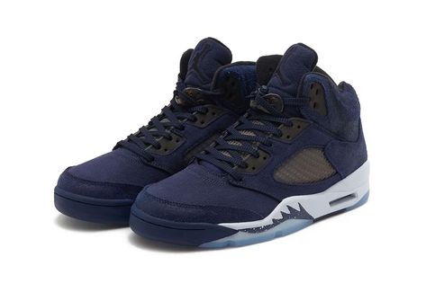 Air Jordan 5 Midnight Navy FD6812-400 Release Date | Hypebeast Navy Blue Jordans, Michael Jordan Sneakers, Jordan 5s, Sky Blue Outfit, Nike Snkrs, Blue Jordans, 11th Grade, Lucky Green, Fresh Shoes