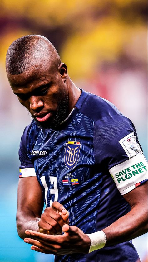 Enner Valencia, Soccer Players, Neymar, Ecuador, Valencia, Soccer, Anime, Quick Saves, Football