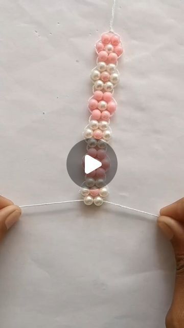 Check more at https://howcandothis.com/diyideas/32595/ Ideas For Making Bracelets, Bracelet Made Of Beads, Friendship Bracelets Beads Diy, How To Do Bracelets With Beads, How To Make Cool Bracelets With Beads, Aesthetic Friendship Bracelets Beads, Beads Bracelet Making, Making Bracelets With Beads Tutorials, Cool Bead Bracelet Ideas