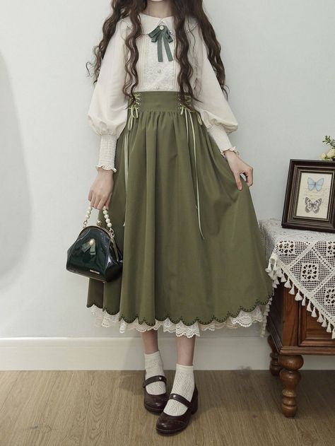 Green Cottage Core Outfit, Kawaii Long Skirt, Cute Farming Outfits, Cottagecore Outfits Female, Cute Outfits Long Skirt, Green Long Skirt Outfit, Long Skirt Outfits Plus Size, Simple Cottagecore Outfit, Casual Princess Outfits