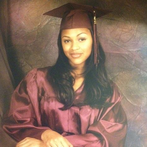 #meagangood senior graduation photo #90s (@meagangood) Megan Good 2000s, Meghan Good, Megan Good, Meagan Good, Black Hollywood, Graduation Photoshoot, Senior Photo, Graduation Photos, Hair Pictures