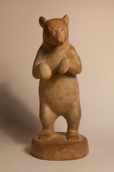 Kuda Nil, Clay Bear, Bear Statue, Art Pierre, Bear Sculptures, Wooden Bear, Play Clay, Cool Art Projects, Wood Carving Tools