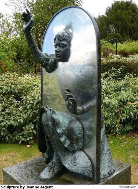 Jeanne Argent.....The looking glass Mirror Sculpture, Cemetery Art, Wow Art, Through The Looking Glass, Sculptures & Statues, Pics Art, The Shape, Art Sculpture, Graveyard