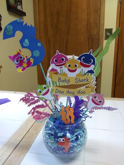 Baby Shark Birthday Centerpieces, Baby Shark Table Centerpiece, Baby Shark Diy Decorations, Baby Shark Table Decorations, Baby Shark Centerpiece Ideas, Baby Shark Centerpieces, Baby Shark Party Favors, Baby Shark Party, Shark Party Decorations