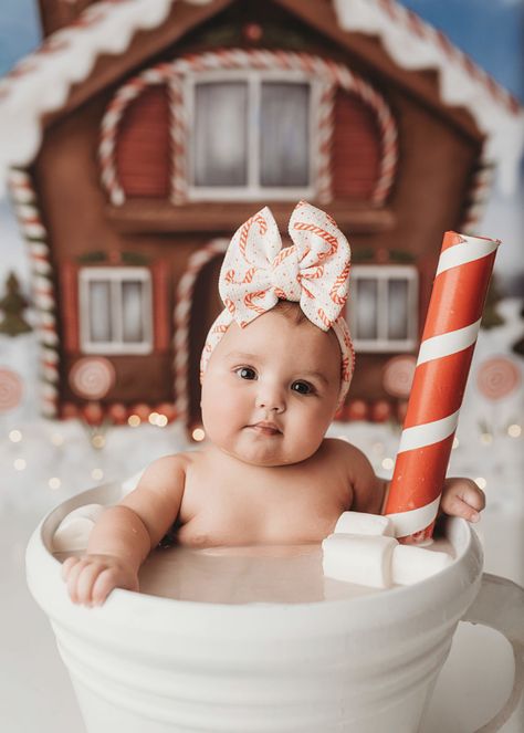 Hot Cocoa Bath Photoshoot, Baby Girl Christmas Photoshooting Ideas, December Photos, Chocolate Photoshoot, Ranch Photography, Month Anniversary, Christmas Cuties, Holiday Pics, Virtual Background