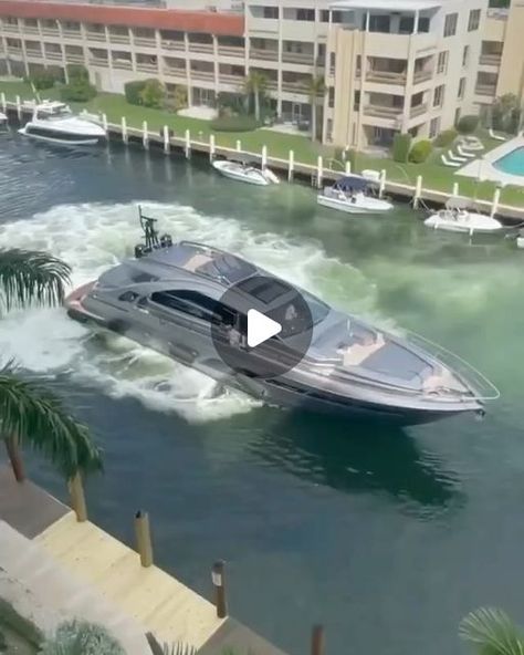 Billionaire Yacht, Golf Practice Drills, Mini Yacht, Offshore Fishing Boats, Small Yachts, Mini City, Fly Fishing Flies Pattern, Power Boat, Fly Fishing Flies