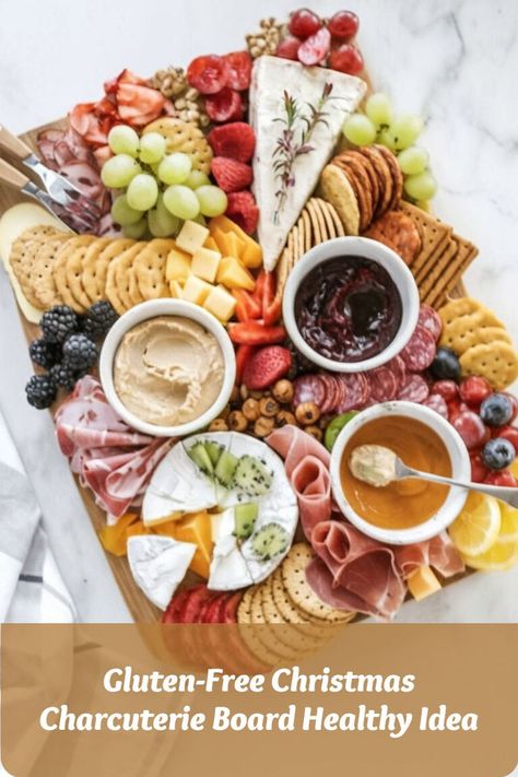 A healthy gluten-free Christmas charcuterie board with cheeses, fruits, and nuts, perfect for festive snacking. Gf Charcuterie Board Ideas, Nut Free Charcuterie Board, Gluten Free Charcuterie Board Ideas, Charcuterie Board Healthy, Gluten Free Charcuterie Board, Gluten Free Charcuterie, Gluten Free Christmas Appetizers, Holiday Charcuterie Board Ideas, Christmas Charcuterie Board Ideas