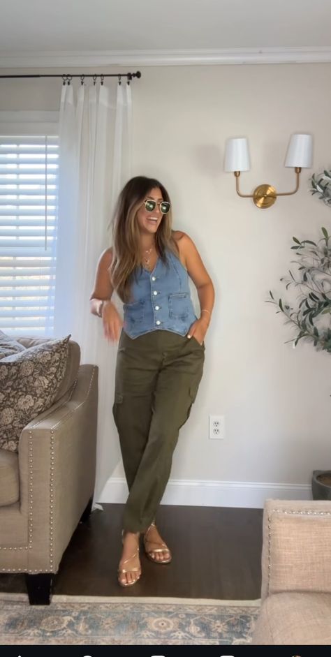 Olive Linen Pants Outfit, Olive Linen Pants, Linen Pants Outfit, Linen Pants, Pants Outfit, Nice Dresses, Italy, My Style, Pants