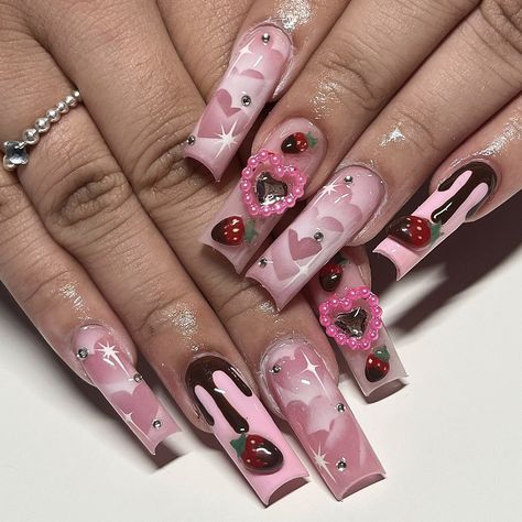 ig: nailzbydianita Pinkie Pie Nails, M&m Nails, Neopolitan Nails, Pink Nails Valentines, Acrylic Nails Valentines, Tip Nails Acrylic, French Tip Nails Acrylic, Nails Strawberry, Nail Inspo Nail Art