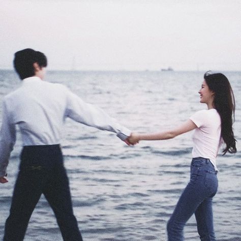 Hidden Love Photo, Kdrama Icons Aesthetic Couple, Kdrama Love Aesthetic, Kdrama Aesthetic Pics, Hidden Love Icons, Cute Kdrama Couples, Hidden Love Couple, Kdrama Couple Aesthetic, Blue Lovecore