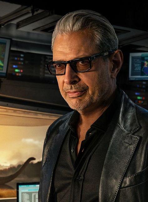 Jeff Goldblum Independence Day, Jurassic World Actors, Dr Ian Malcolm, Jurassic Park Characters, Jurassic Park The Lost World, The Lost World Jurassic Park, Lost World Jurassic Park, Ian Malcolm, Claire Dearing