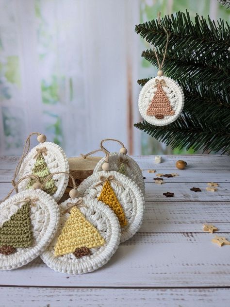 Christmas Tree Decorations Christmas Original Gift Christmas Handmade Decor Christmas Crochet Decor Christmas Pendants Cristmas Decor - Etsy UK Easy Crochet Holiday Gifts, Crochet Mitten Ornament Pattern Free, Christmas Tree Decorations Crochet, Christmas Tree Ornaments Crochet, Hand Made Christmas Ornaments, Crochet Ideas Christmas, Knit Christmas Gifts, Knitted Christmas Gifts, Crochet Tree Ornaments