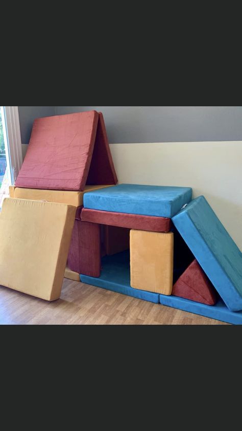 Three Nugget Couch Builds, Nugget Builds Three, Nugget Couch Castle, 3 Nugget Builds, Nugget Fort, Three Nugget Builds, Nugget Builds, Nugget Ideas, Fort Ideas