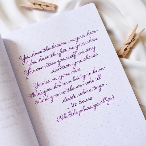 Hand Writing Styles Aesthetic, Beautiful Letters Writing, Beautiful English Handwriting, Beautiful Cursive Handwriting, Education Tattoos, Cursive Letters Fancy, Cursive Handwriting Fonts, Tattoos Architecture, Amazing Handwriting