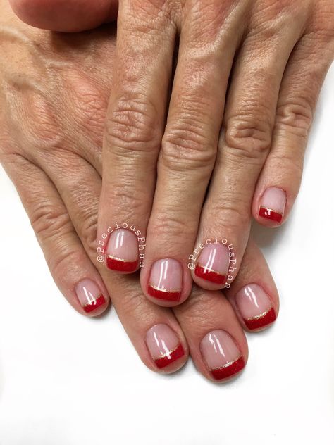 French red nails with gold lines. #PreciousPhan Red French Tip Nails With Gold Line, French Tip Nails Gold Line, Red Nails Gold Tips, Red French Tip Short Nails, Red And Gold French Tip Nails, Nails Gold Line, Red And White French Tip Nails, Red French Tip Nails Short, Nails With Gold Lines