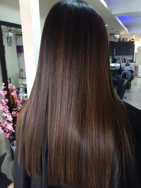 Straight Hair Highlights, Balayage Straight, Balayage Straight Hair, Highlights For Dark Brown Hair, Brown Straight Hair, Rambut Brunette, Black Hair Balayage, Straight Black Hair, Brown Hair Looks