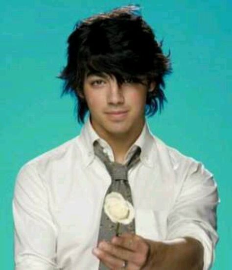 Joe Jonas Jonas Brothers Camp Rock, Old Man Pictures, Sonny With A Chance, Jonas Brother, Childhood Crushes, Kevin Jonas, The Jonas Brothers, Camp Rock, Taylor Lautner