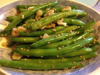 Green Bean Side Dish, Bean Side Dish, String Bean Recipes, Green Beans Side, Green Beans Side Dish, Asian Side Dishes, Korean Side Dishes, Around The World Food, Rose Recipes