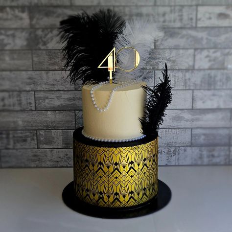 That Gatsby style! 1920s vibes for Kristys 40th Custom 40 topper by @littlemissketchupsa Gatsby Cake Birthday, 1920s Cake, Gatsby Cake, Hello Forty, Party Decorations Ideas, Gatsby Style, Great Gatsby, Decorations Ideas, 40th Birthday