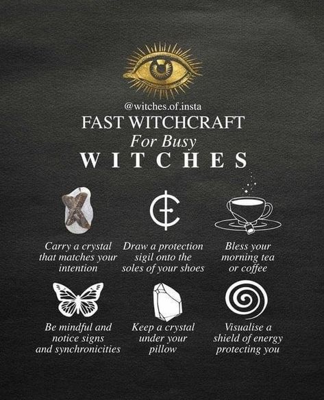 Witchcraft Spells For Beginners, Witch Tips, Spells For Beginners, Witch Rituals, Green Witchcraft, Witchcraft Books, Wiccan Magic, Witch Spirituality, Magic Spell Book