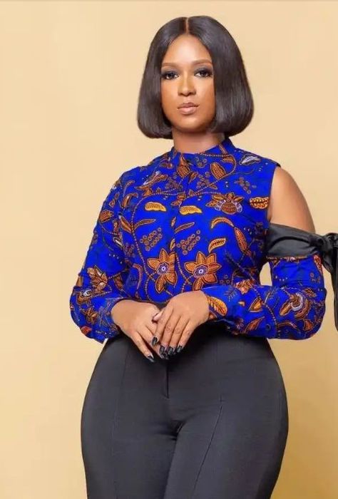 Ankara Top Styles For Jeans, Ankara Shorts, Ankara Top Styles, Ankara Trousers, Ankara Skirts, Ankara Long Gown Styles, Ankara Tops, African Tops, African Print Tops