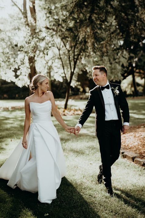 Fun Bride And Groom Photos, Classic Wedding Photos, Park Shoot, Grooms Outfit, Mariana Hardwick, Bride Groom Poses, Gown Photography, Rose Gown, Wedding Portrait Poses