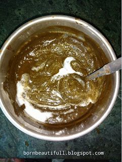 Natural Hair Mask : Henna + curd + retha Shikakai Powder + black tea Diy Hair Mask Without Egg, Indian Healing Clay Mask Hair, Shikakai Powder Hair Benefits, Amla Reetha Shikakai Diy Hair Mask, Amla Powder Hair Mask, Shikakai Powder, Natural Hair Mask, Natural Hair Diy, Hair Mask