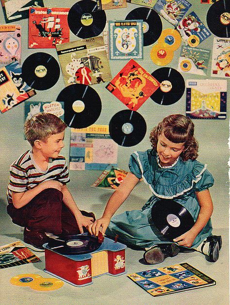 - Record Party - #music #kitsch #records #vinyl http://www.pinterest.com/TheHitman14/musical-kitsch-%2B/ Record Players, Vintage Birthday, Vintage Records, It's Your Birthday, Pics Art, Vintage Cards, Vintage Ads, Rock N Roll, A Girl