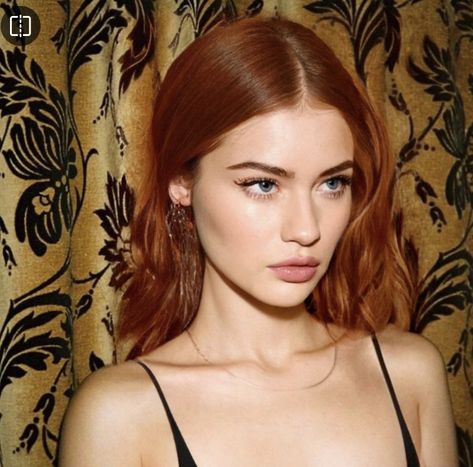 Woman Auburn Hair, Auburn Hair Model, Rose Titanic Hair Color, Auburn Hair Before And After, Cool Tone Hair Color Pale Skin, Make Up For Ginger Hair, Lived In Red Hair, Cool Ginger Hair, Copper Hair Outfits