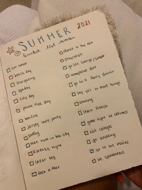 Summer Journal Page, Bucket List Journal Page, Summer Journal Ideas, Summer Journal Prompts, Summer Diary, Scrapbook Inspo, Summer Journal, Journal Inspiration Writing, Bullet Journal Ideas Templates