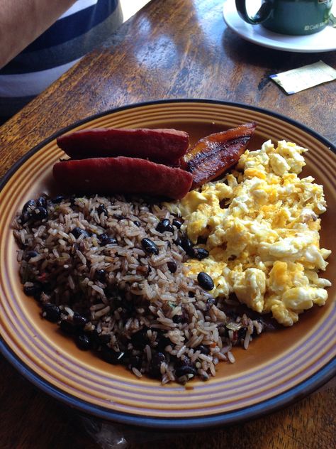 Gallo Pinto Costa Rica, Nicaraguan Food, Costa Rica Art, Gallo Pinto, Meals Ideas, Latin Food, Food Culture, Shakira, Clean Eating Recipes