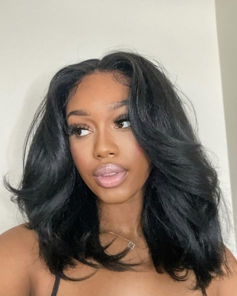 Body Wave Curls, Hairstyles Bundles, Open Pants, Wave Curls, Outre Hair, Layered Cut, Brazilian Straight Hair, Waves Curls, Wigs Hair