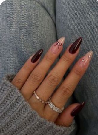 Dark Almond Nails Designs, Almond Nails Dark, Dark Almond Nails, Black Almond Nails, Nails Dark, Almond Nails Designs, Dark Nails, Nails Designs, Almond Nails