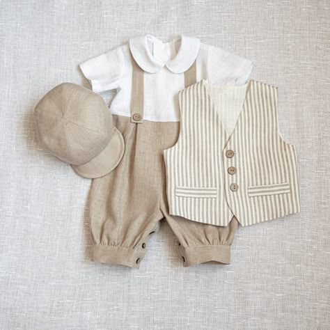 Rustic Outfit, Newsboy Outfit, Boys Church Outfit, Baby Boy Dressy Outfits, Boys Dressy Outfits, Baby Wedding Outfit, Baby Boy Linen, Outfit Beige, Rustic Outfits