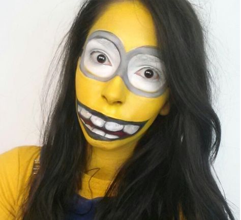 Minion makeup Halloween Themed Makeup Simple, Minions Makeup, Minion Makeup Ideas, Purple Minion Makeup Ideas, Funny Makeup, Purple Minion Halloween Costume, Minion Inspired Makeup, Minion Makeup, Minion Face Paint