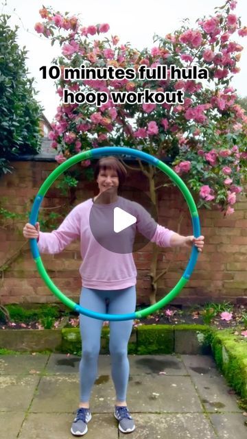 Irina Moore on Instagram: "Many of you were interested in a hula hoop work out. Here it is! 🙌  Try this full no rest 10 minute workout and you will definitely feel your heart rate going up. Perform each exercise for a minute. Repeat 2-3 more times for a longer workout.   How to do it:  ✔️Start with a gentle warm-up and spine mobilisation  ✔️Do basic hula hooping in both directions (30 seconds each). You might find that one side is easier than the other.  ✔️Add arm and leg movements to ramp up intensity and challenge your balance and stabilising muscles. Here are just some examples, but you can get creative and tour own variations.  ✔️To reap the full benefits of this workout, add some jumps for bone density. One study of sixty perimenopausal and menopausal women found that women who jumpe Hula Hoop Exercise Workouts, How To Hula Hoop, Hoola Hoop Workout, Weighted Hula Hoop Workout, Benefits Of Hula Hooping, Hula Hoop Dance, Weighted Hula Hoops, Hula Hoop Workout, Hula Hooping