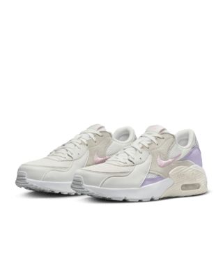 Inspired by the Nike Air Max 90, the Nike Air Max Excee celebrates a classic through a new lens. Elongated design lines and distorted proportions on the upper elevate an icon into a modern space. Shown: Sail/Lilac Bloom/Medium Soft Pink/Summit White Style: CD5432-130 Nike Air Max Excee Women, Nike Air Max Pink, Air Max Excee, Nike Air Max Excee, 6th Grade, Nike Air Max 90, White Style, Christmas List, Soft Pink