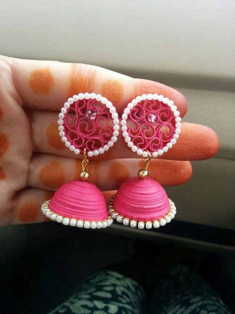 Paper Quilling Jhumka, Quelling Jewellery, Quilling Earrings Jhumkas, Quilled Jhumkas, Quilling Jhumkas, Silk Thread Earrings Designs, Quilling Jewellery, Quilling Flower Designs, Paper Quilling Earrings