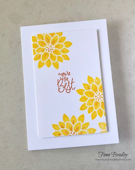 Pretty Greeting Cards, Yellow Card Ideas, Simple Greeting Card Ideas, Creative School Project Ideas, Yellow Cards, Bond Paper Design, Page Borders Design, Print Design Art, Pretty Yellow