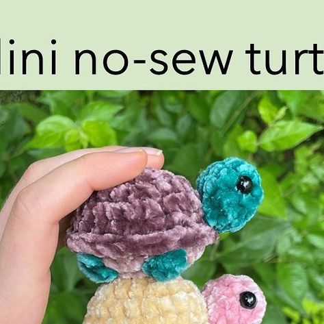 Mini Crochet Turtle Pattern, Amigurumi Turtle Free Pattern Easy, Mini Sea Turtle Crochet Pattern Free, Mini Crochet Turtle, No Sew Turtle Crochet Pattern Free, Mini Turtle Crochet Pattern Free, Free Mini Amigurumi Patterns, Crochet Turtle Pattern Free, Crochet Lanyard