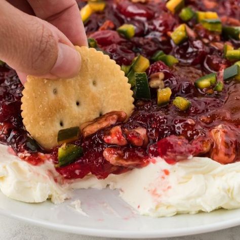 Cranberry Jalapeno Dip Jalapeño Cranberry Cream Cheese Dip, Holiday Cranberry Jalapeno Dip, 10 Minute Cranberry Jalapeño Dip, Jalepeno Cranberry Appetizer, Cranberry Cream Cheese Jalepeno Dip, Jalapeno Cream Cheese Dip, Cranberry Jalapeño, Amazing Vegetarian Recipes, Jalapeno Dip