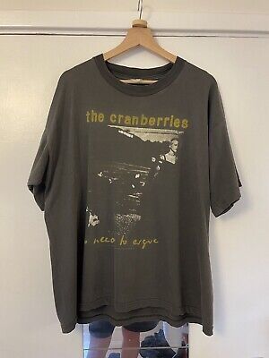 Bowie Tshirt, The Cranberries, Granola Girl, Band Merch, Band Shirts, Tour T Shirts, Oversized Tee, Style Profile, Vintage Cotton